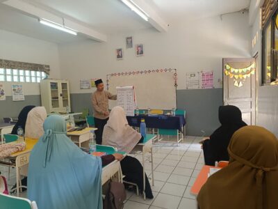 SD Mugaci dan UQC Cileungsi Buka Kelas Pembelajaran Tahsin UMMI Angkatan ke-3